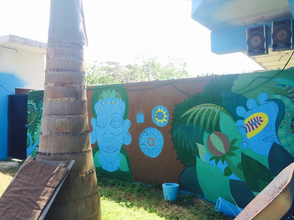 Hostel Playa プレヤデルカーメン エクステリア 写真