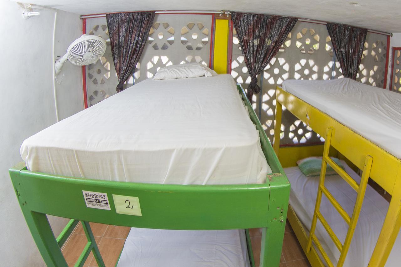 Hostel Playa プレヤデルカーメン エクステリア 写真
